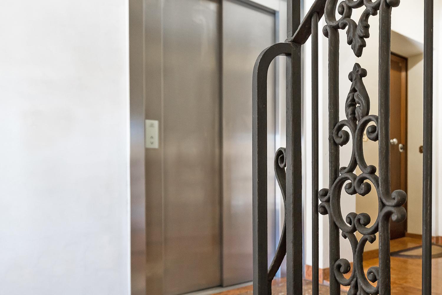 Saragozza Boutique Apartment بولونيا المظهر الخارجي الصورة
